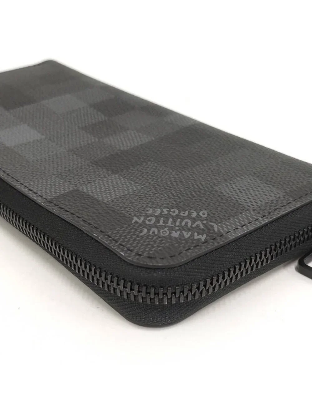 Louis Vuitton Zippy Wallet Horizontal Damoflage